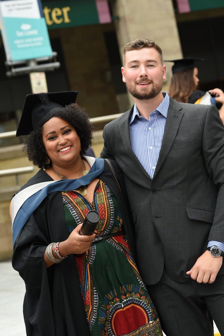 university-of-salford-2016-graduation-ceremony-1-tuesday-1-flickr